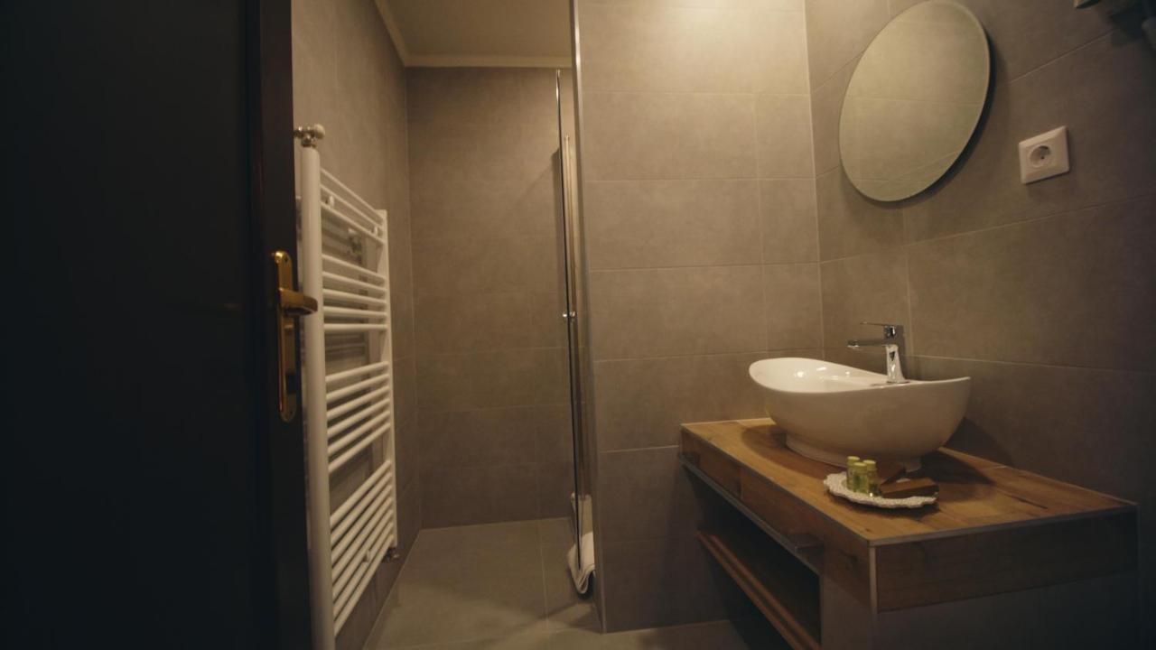Aqua Villa Έγκερ Εξωτερικό φωτογραφία